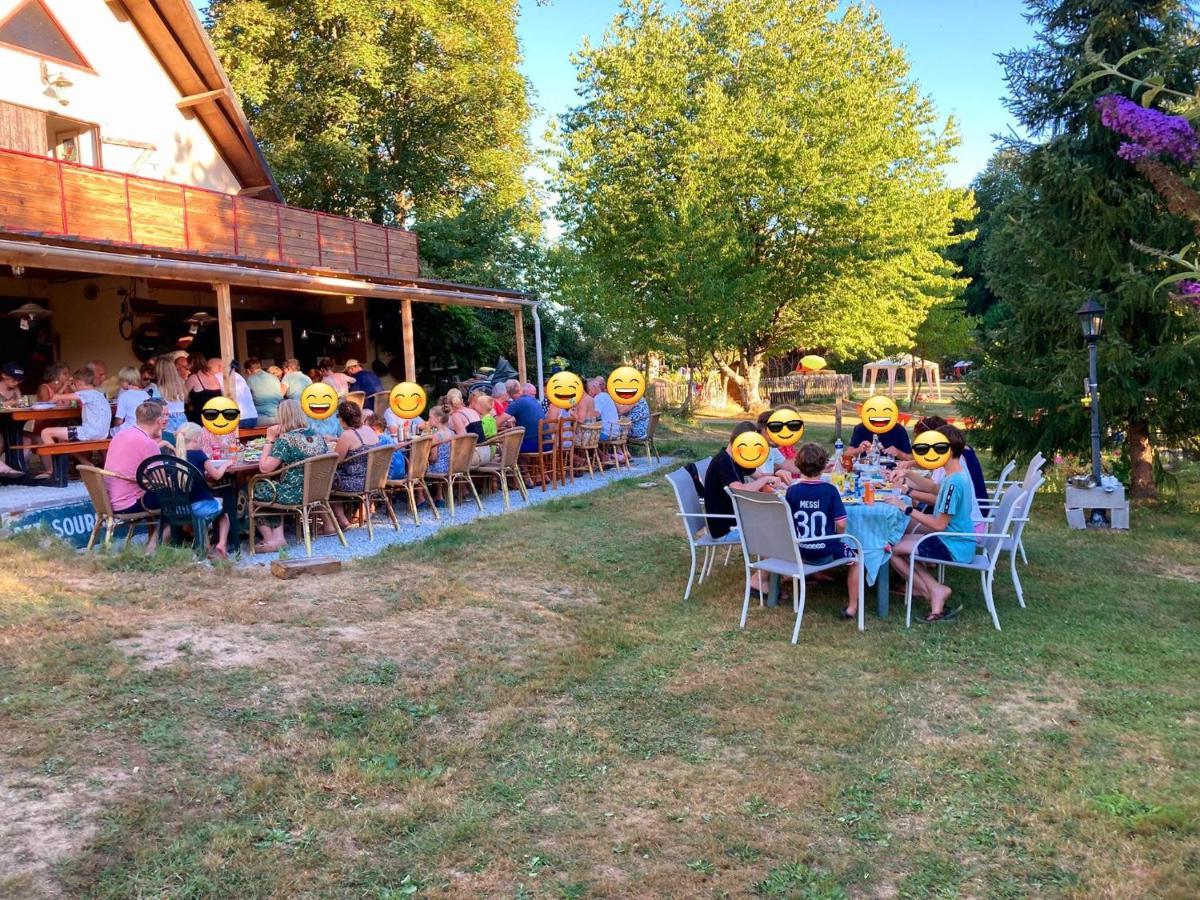 Stacaravan 6 Persoons - Camping Le Soustran Neuvic  Zewnętrze zdjęcie