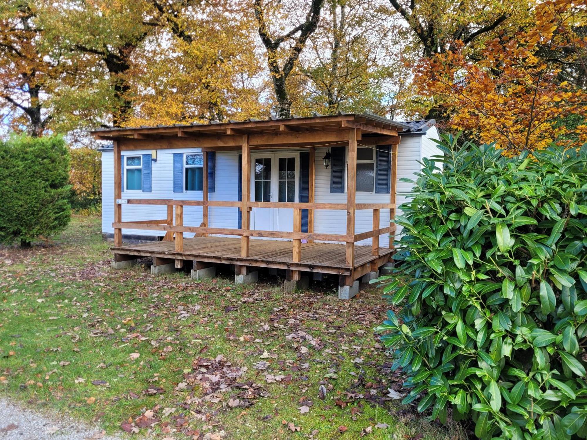 Stacaravan 6 Persoons - Camping Le Soustran Neuvic  Zewnętrze zdjęcie